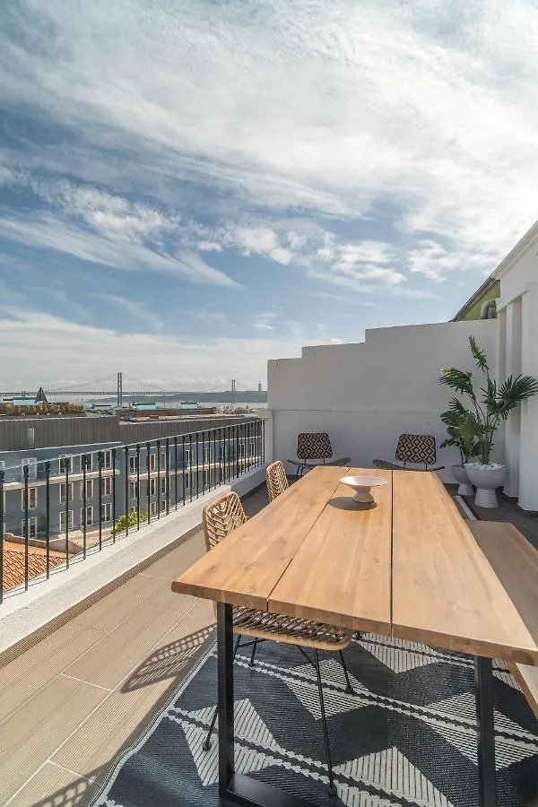 Casa Boma Lisboa - Sunny Apartment With Private Balcony And Panoramic Bridge View - Ajuda I