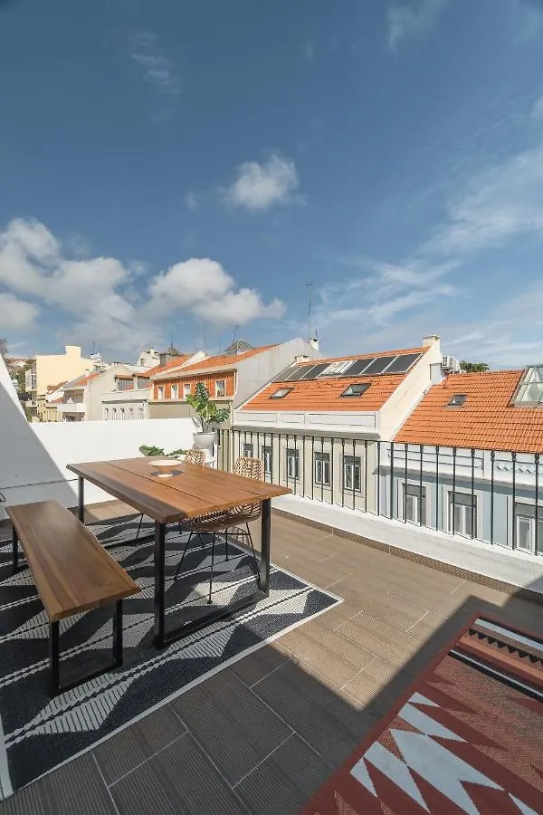 Casa Boma Lisboa - Sunny Apartment With Private Balcony And Panoramic Bridge View - Ajuda I Portugal